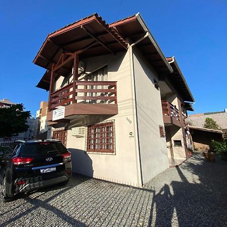 Apartamentos Vo Lela Bombinhas Dış mekan fotoğraf
