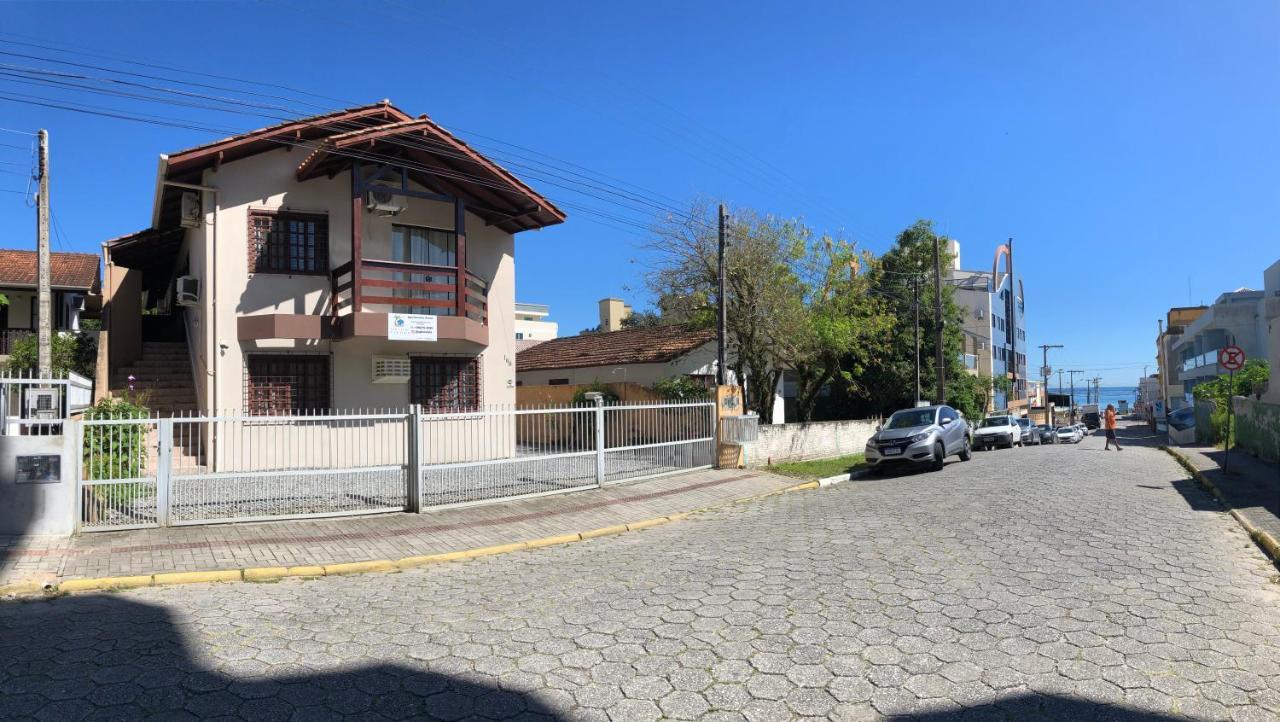 Apartamentos Vo Lela Bombinhas Dış mekan fotoğraf