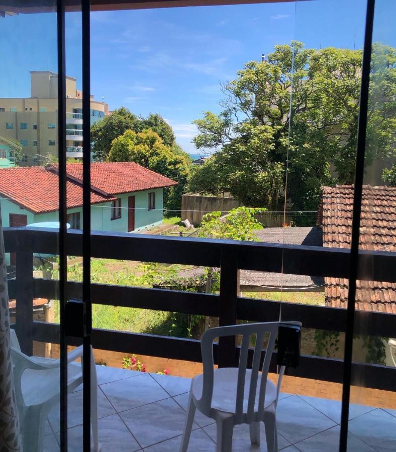 Apartamentos Vo Lela Bombinhas Dış mekan fotoğraf